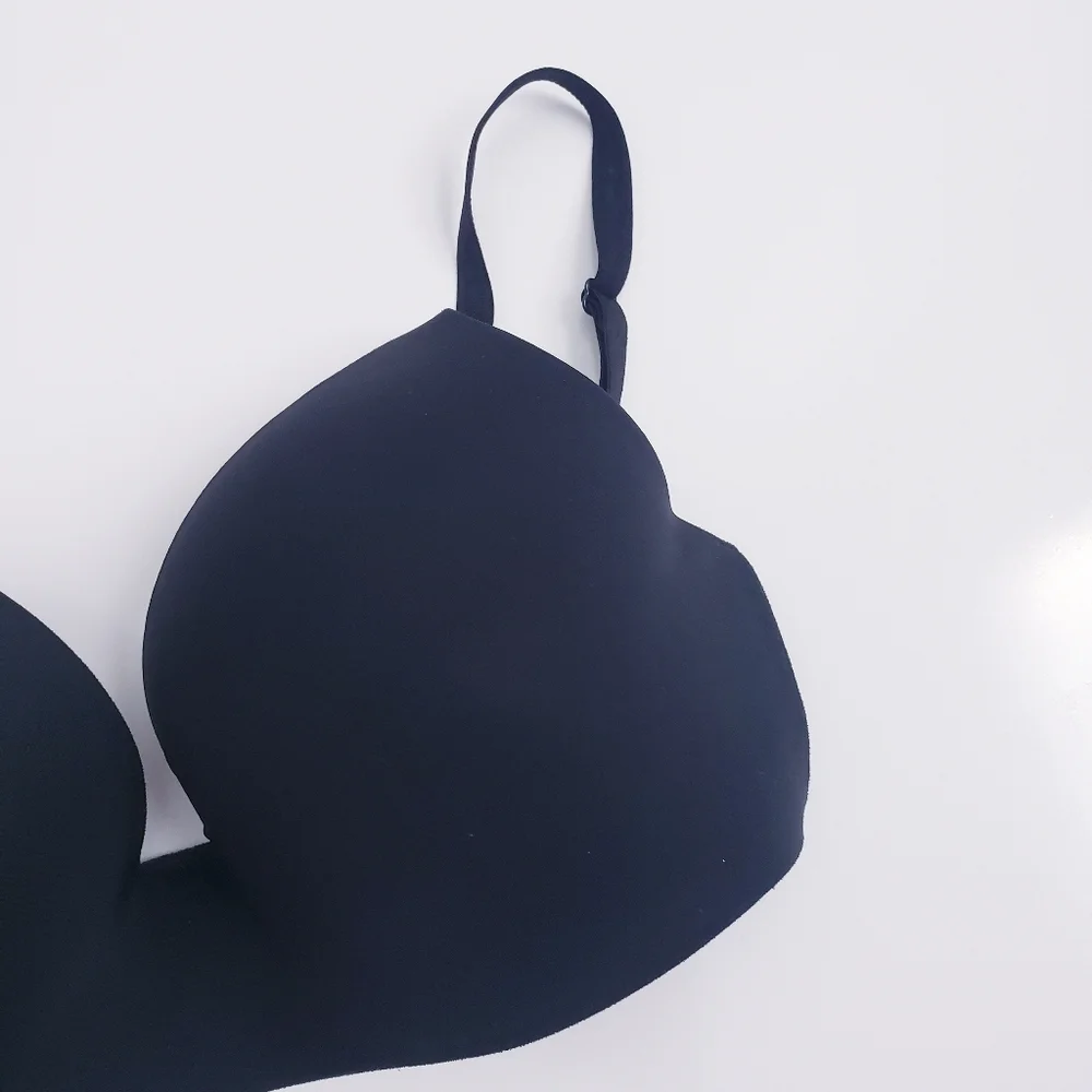 Victorias Secret T-Shirt Lightly Lined Wireless Bra